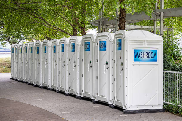 Best Restroom trailer rental cost  in Brillion, WI